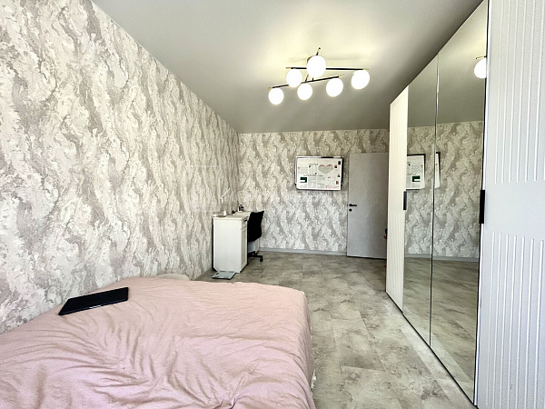 4-к квартира, 95 кв.м.