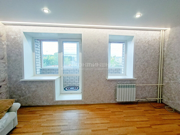 2-к квартира, 60 кв.м.
