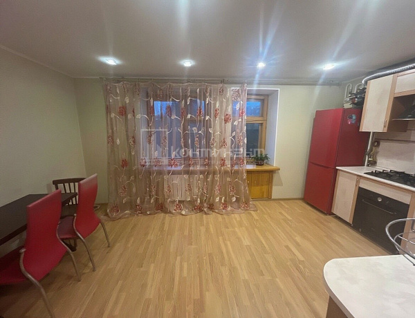 2-к квартира, 60 кв.м.