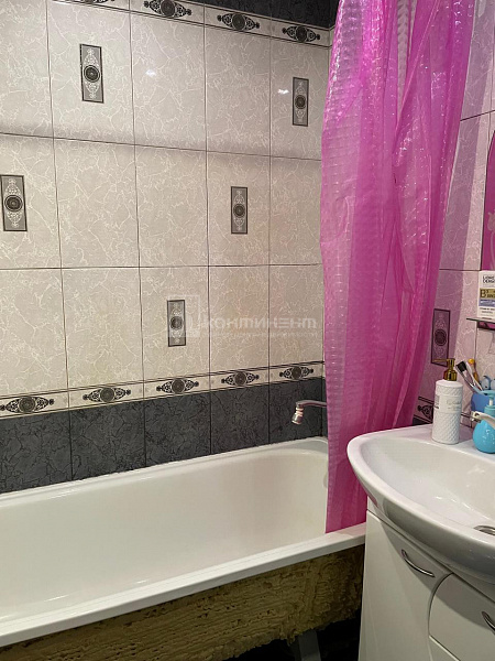 2-к квартира, 54 кв.м.