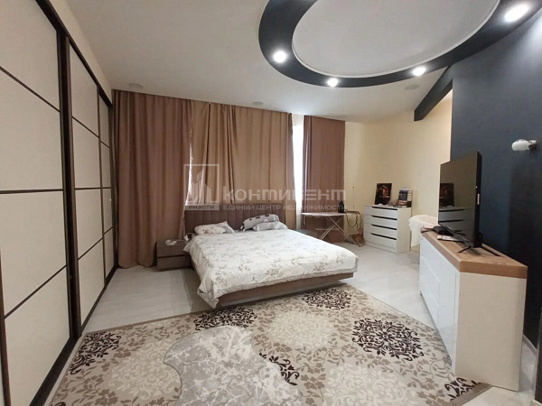 3-к квартира, 109.8 кв.м.