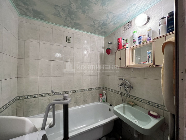2-к квартира, 49 кв.м.