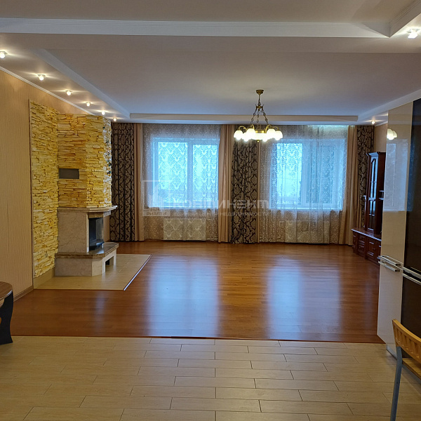 Богослово с., Луговая ул: таунхаус