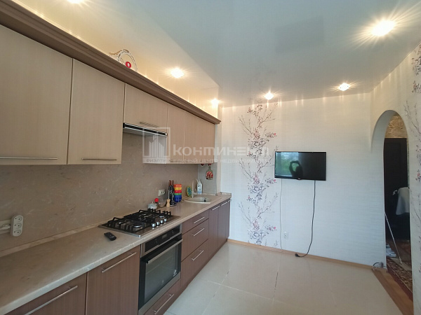 2-к квартира, 60 кв.м.
