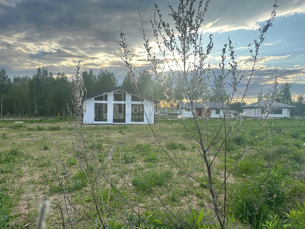 Сокол п., Изумрудная ул: дом