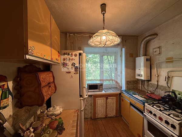3-к квартира, 42 кв.м.