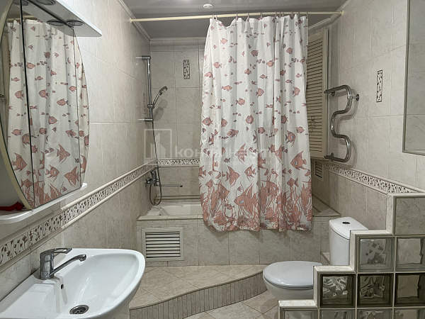 3-к квартира, 90 кв.м.