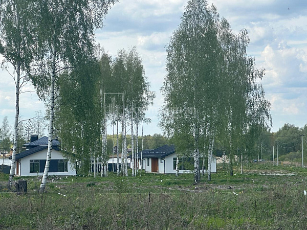 Сокол п., Изумрудная ул: дом
