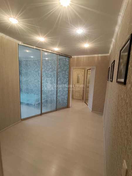 2-к квартира, 58.4 кв.м.