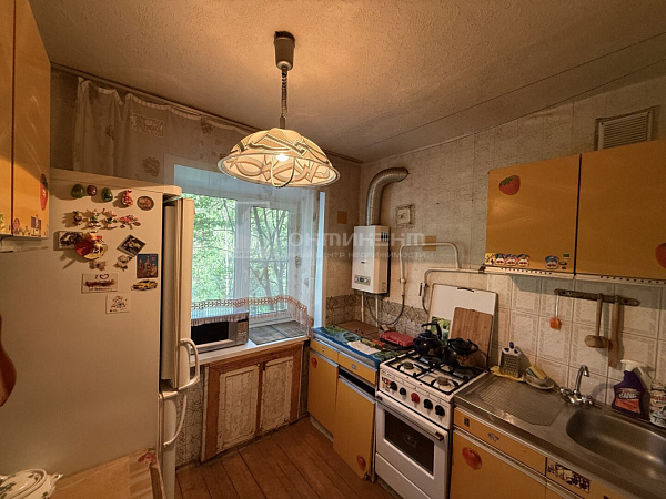 3-к квартира, 42 кв.м.