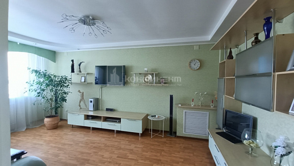3-к квартира, 108 кв.м.