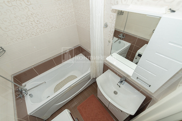 2-к квартира, 65.5 кв.м.