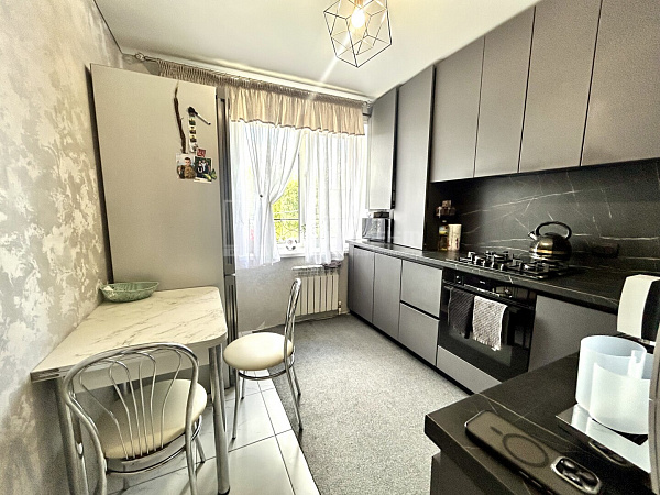 4-к квартира, 95 кв.м.