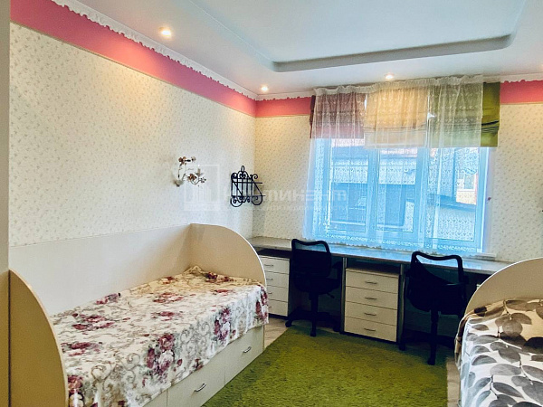 2-к квартира, 80 кв.м.